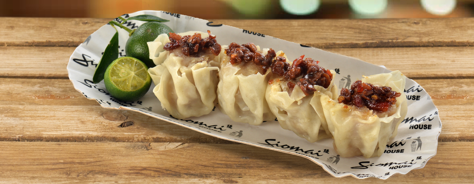 Appetizers with sauce