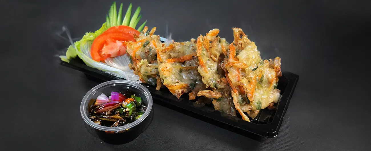 Fried chicken with sauce