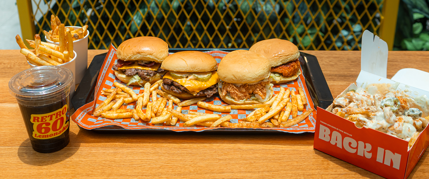 Appetizers with sauce