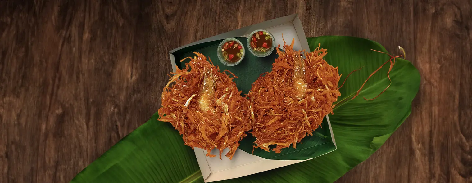 Fried shrimp with sauce